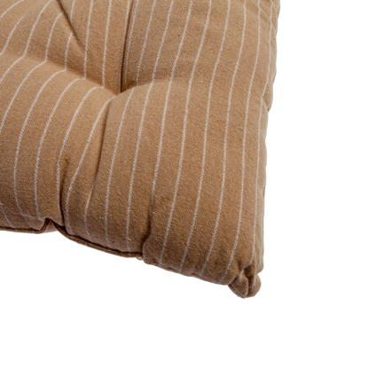 Cojín de silla con rayas marrón detalle