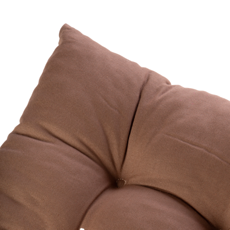 Cojín de silla marrón detalle