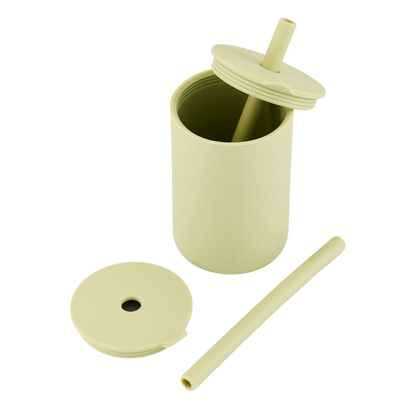 Vaso con tapa y pajita verde salvia 4